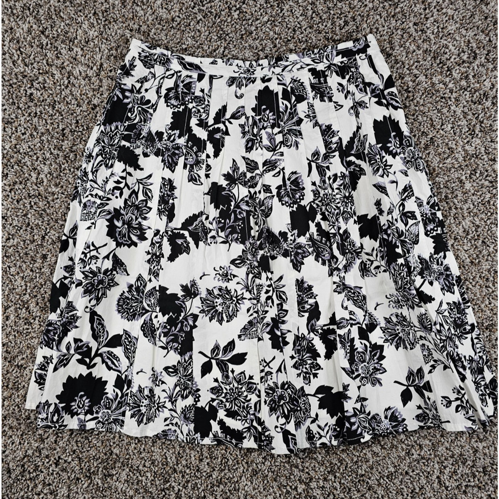 Talbots Womens Sz 8 Knee Length A Line Pleated Skirt Black White Floral Cotton